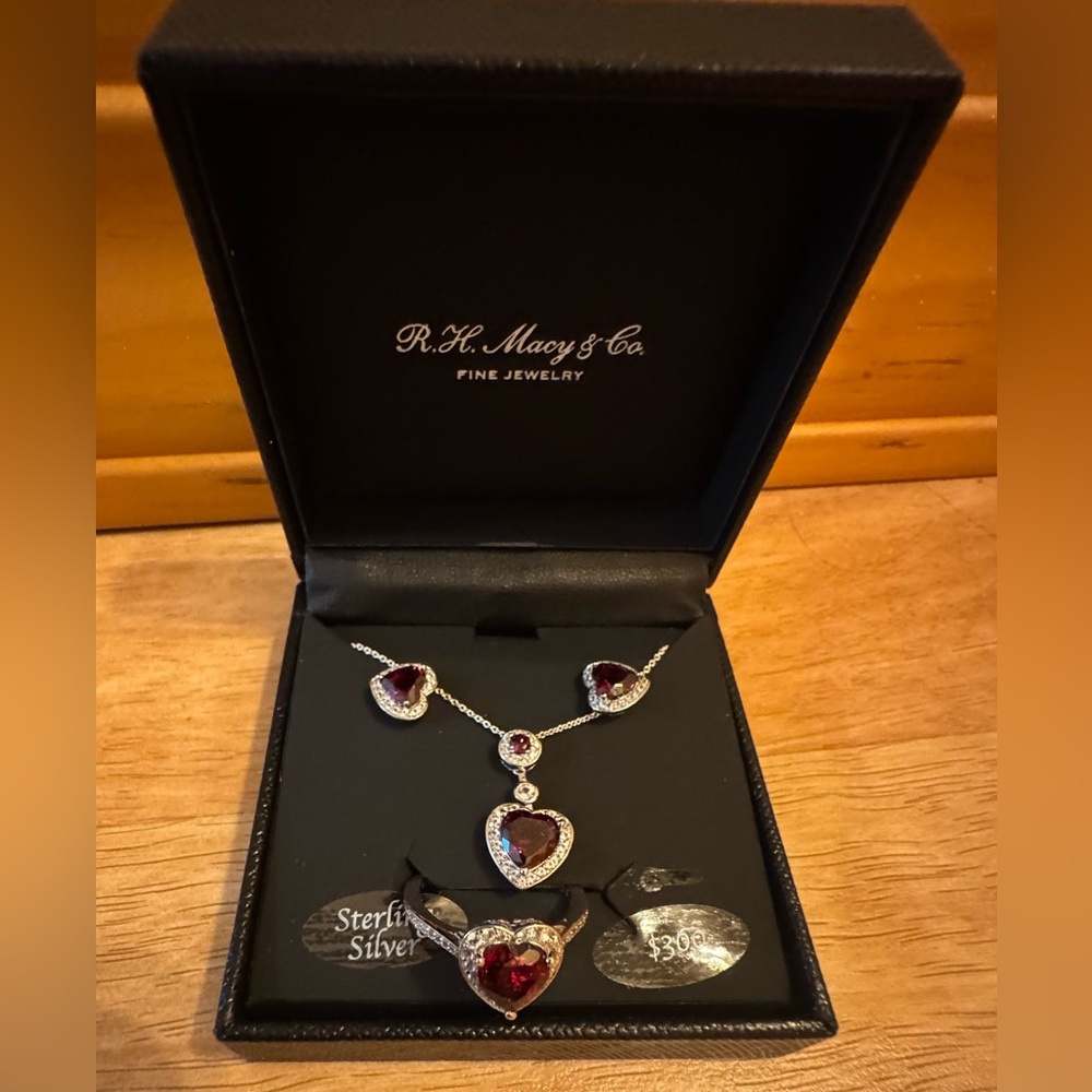 3 pc set heart shaped garnet pendant necklace, ring, and stud earrings. Silver